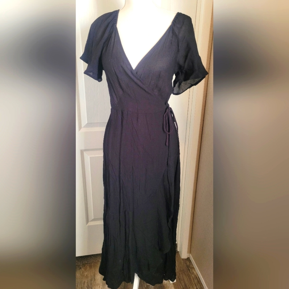 NWT Lush black full wrap dress Size small - Picture 1 of 3